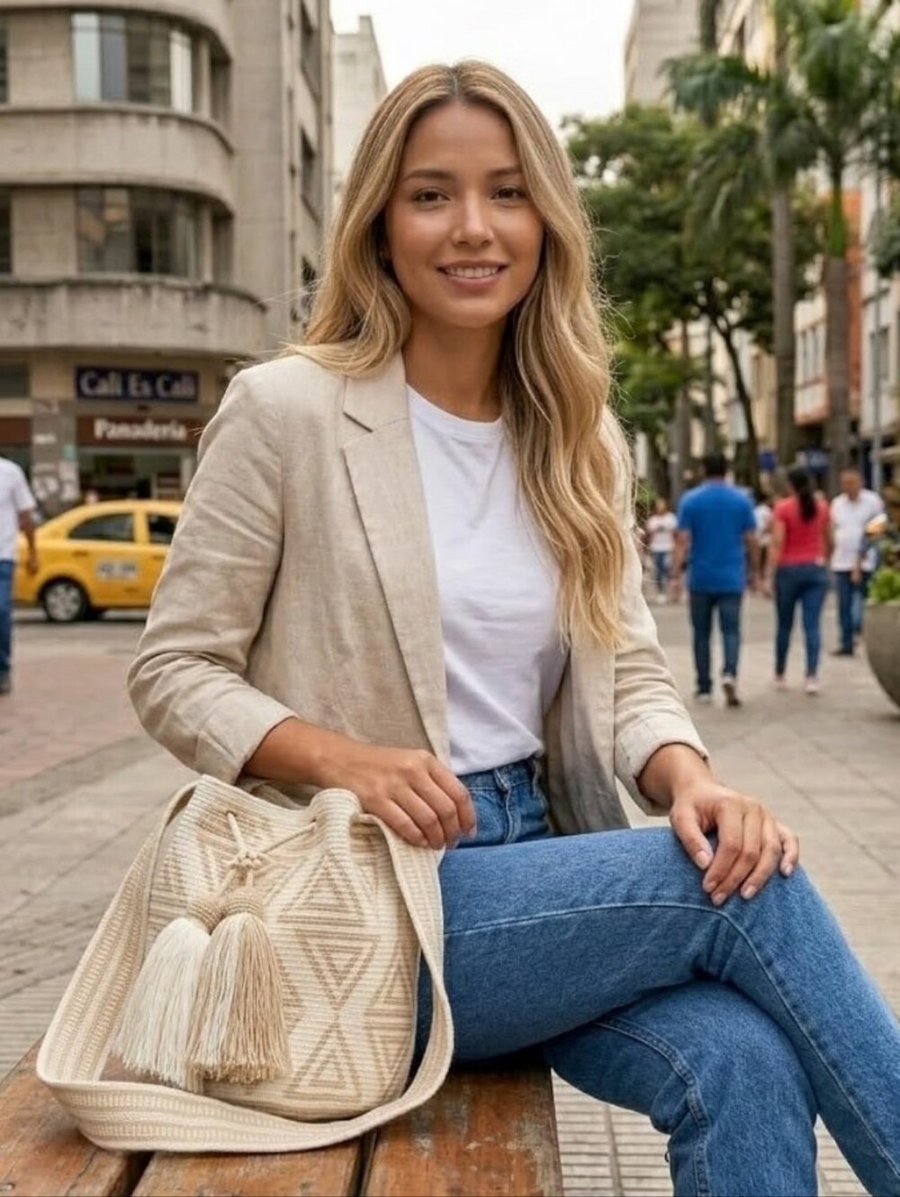 MEDIUM Wayuu Mochila Bag For Women original bolsa tejida colombiana
